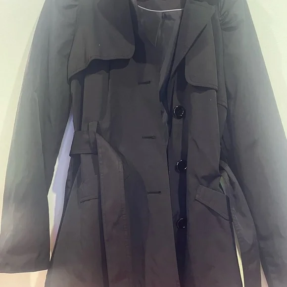 6/$25 ⚡️⚡️⚡️⚡️Women's Black Belted Coat - Picture 2 of 5